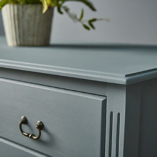 Achieve a Silky Smooth Finish with Granny B's Chalk Paint